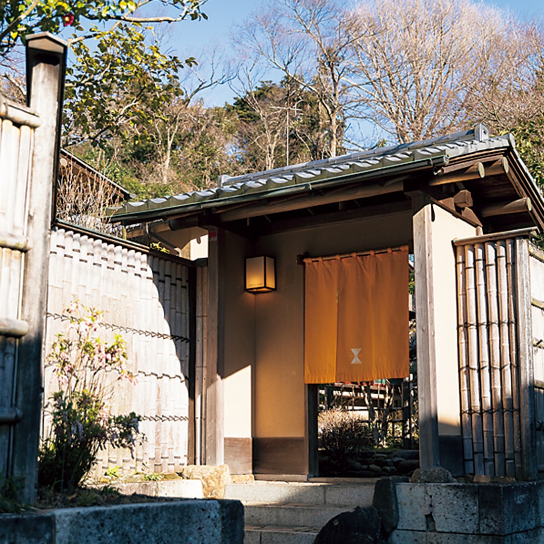 齋藤シェフは鎌倉を拠点に『東京チャイニーズ 一凛』や『テクストゥーラ』の厨房に立つことも。